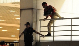 Công an Hà Nội sẽ đảm nhận việc soát vé trận chung kết lượt về Việt Nam-Malaysia