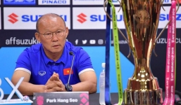 HLV Park Hang-seo: 'Cầu thủ Malaysia chỉ trích học trò tôi là để khích tướng”