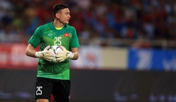 Lâm Tây bay người, cứu 1 bàn thua trông thấy cho đội tuyển Việt Nam