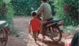 Ông bố lao thẳng vào bụi rậm vì màn đạp số “khó đỡ” nhất năm của cậu con trai