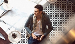 Bộ ảnh chụp hồi mới về Việt Nam của Lâm Tây được phát hiện, nhiếp ảnh gia tiết lộ 'con người thật' của anh chàng