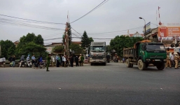 Băng qua đường sắt, cụ ông bị tàu cán tử vong thương tâm