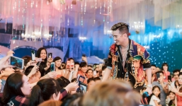 Đàm Vĩnh Hưng hát trong siêu đám cưới 5 tỷ tại Hưng Yên, tiết lộ cát-xê bất ngờ