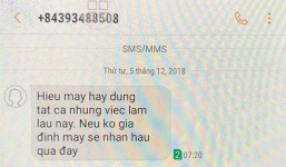 Phó bí thư huyện bị nhắn tin đe dọa vì chống tiêu cực: 'Tôi sợ bọn chúng sẽ tấn công con gái nhỏ của tôi'