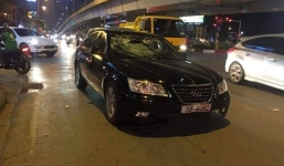 Xe Hyundai tông liên hoàn trên đường Trần Duy Hưng khiến 2 bà bầu nhập viện