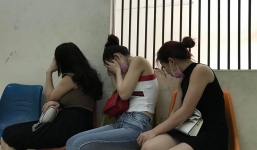 Triệt phá đường dây mại dâm cao cấp,  đi 'tour' giá 10 triệu ở Sài Gòn