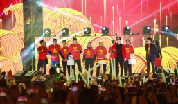 Thầy Park Hang Seo đón Noel cùng các cầu thủ trước khi dự Asian Cup 2019