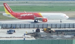 Thêm máy bay Vietjet Air tiếp tục gặp sự cố tại Nội Bài, hành khách hốt hoảng