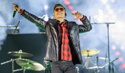 Tuấn Hưng nhập viện cấp cứu giữa đêm giao thừa