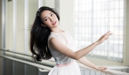 Chân dung người chị 'quyền lực' trong showbiz của Đặng Văn Lâm