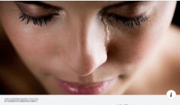 Bạn trai thiếu gia bất ngờ lên tiếng bảo vệ Hòa Minzy trước tâm bão dư luận