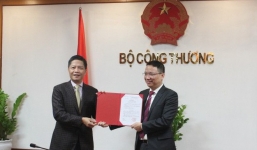 Bộ trưởng Trần Tuấn Anh tiếp Bộ Trưởng Bộ Năng lượng và Mỏ Lào