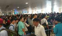 Tân Sơn Nhất khuyến cáo hành khách đến sân bay không nên bịt mặt