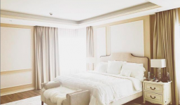 Xôn xao thông tin Phạm Hương về nước sau tin đồn sang Mỹ sinh con