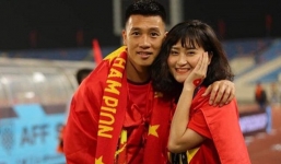 Ngỡ ngàng cảnh bạn gái tiền vệ Huy Hùng ĐT Việt Nam bị bắt vì gian lận