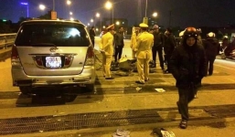 Tai nạn thương tâm: Xe Innova tông liên hoàn 2 xe máy, 4 người nguy kịch