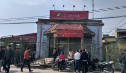 Cướp táo tợn mang dao quắm vào cướp ngân hàng Agribank 