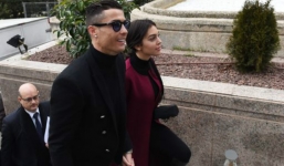 Ronaldo và bạn gái xinh đẹp rời Juventus, bất ngờ về Madrid thừa nhận trốn thế