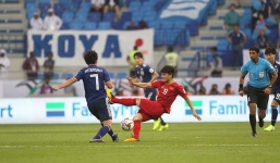 Asian Cup 2019: HLV Nhật Bản nói gì về Quang Hải, Công Phượng?