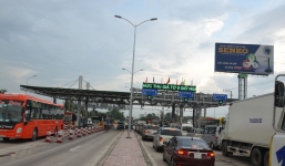 Trạm BOT Cai Lậy vẫn chưa “chốt” ngày tái thu phí, lãnh đạo lo ngại ùn ứ quốc lộ