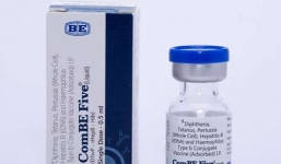 Hàng chục trẻ em sốc phản ứng, co giật sau tiêm vắc xin Combe Five 