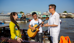 'Chơi lớn' trên chợ nổi Cái Răng, Mr Đàm khiến fan cả nước dậy sóng