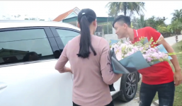 Phan Văn Đức tậu xế hộp tiền tỷ trước Tết Nguyên đán