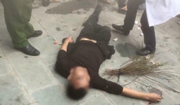 Trộm vài cành đào nhỏ tại chợ hoa xuân, nam thanh niên bị đánh tử vong