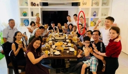 Hồ Ngọc Hà ôm Kim Lý 'tình bể tình' trong tiệc Tất niên cùng gia đình