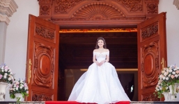 Rò rỉ hình ảnh xa hoa bên trong lâu đài 7 tầng của gia đình cô dâu xinh đẹp nổi tiếng Nam Định