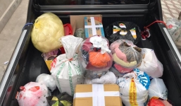 Hình ảnh chuyến xe 'chở cả quê hương' quay lại Thủ đô sau kỉ nghỉ Tết Nguyên đán khiến nhiều người bật cười