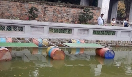 Nổ thùng phuy ở Văn Miếu Quốc Tử Giám, người dân hoảng sợ bỏ chạy