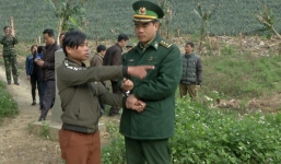 Sự thật bất ngờ đằng sau câu chuyện bán bạn gái 17 tuổi sang Trung Quốc vì đòi quà Valentine?