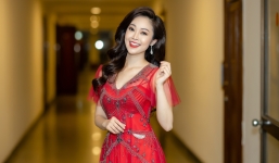 Xinh đẹp, và gợi cảm, nữ BTV đình đám VTV này vẫn than 'ế' ở tuổi 32