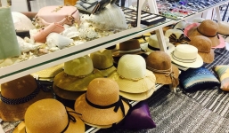 Mũ cói Việt Nam được rao bán với giá 10 triệu đồng, bất ngờ thành mốt của Gucci