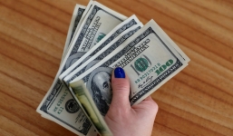 Tỷ giá ngoại tệ 21/2/2019: USD giảm mạnh vì chịu nhiều áp lực