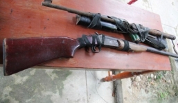 Hy hữu: Giả tiếng gà trong bụi cây, nam thanh niên bị bắn chết