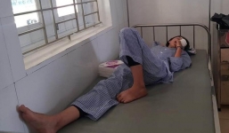 Nổ bình thí nghiệm hóa học, nữ sinh lớp 8 bị thương nặng ở mắt