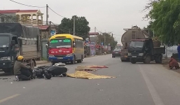 Va chạm ô tô con trên đường đi làm, nam công nhân bị xe bồn cán tử vong