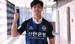 Clip: Công Phượng được chào đón như sao hạng A khi ra mắt NHM Hàn Quốc