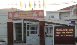 Phó Chủ tịch phường bị cách chức vì gợi ý dân ủng hộ tiền khi xác nhận đơn