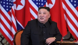 Ông Kim Jong-un lần đầu phá lệ làm điều này tại thượng đỉnh Mỹ - Triều