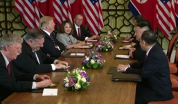 TT Trump nhắc nhở phóng viên 'đừng to tiếng' khi phỏng vấn Chủ tịch Kim Jong-un