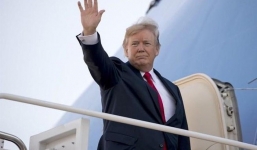 Clip: Tổng thống Trump vẫy tạm biệt Việt Nam, lên chuyên cơ về Mỹ