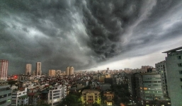 Cảnh báo mưa dông khu vực Hà Nội, dự báo xu thế thời tiết 10 ngày tới