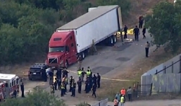 Thảm kịch lặp lại: Gần 50 thi thể người di cư được tìm thấy trong xe container Mỹ 