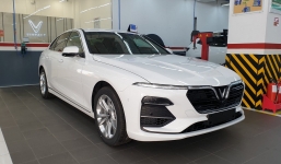 Mẫu xe xăng được khen nhiều nhất của tỷ phú Phạm Nhật Vượng chỉ còn giá dưới nửa tỷ