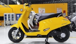 Lộ diện thêm VinFast Evo 200 với 'màu áo' hoàn toàn mới, bất ngờ quãng đường mỗi lần sạc