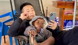 Lôi Con miệt mài tập tành hát 'Con cò bé bé', clip mới nhất xứng đáng 'đỉnh của chóp'