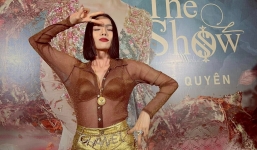 Lệ Quyên chiều chuộng bản thân bằng mốt áo xuyên thấu nội y